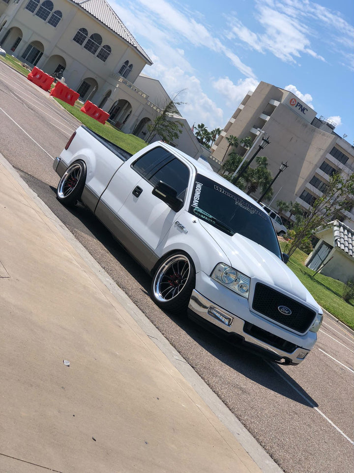 Ford F150 with XT-206R Black w/ Machined Lip + Spokes Wheels 22x10 +0 6×135