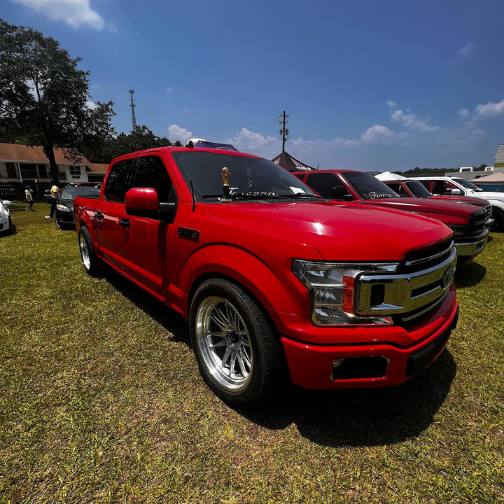 Ford F-150 with Cosmis XT-206R Black w/ Machined Lip + Spokes Wheels 22x10 +0 6×135