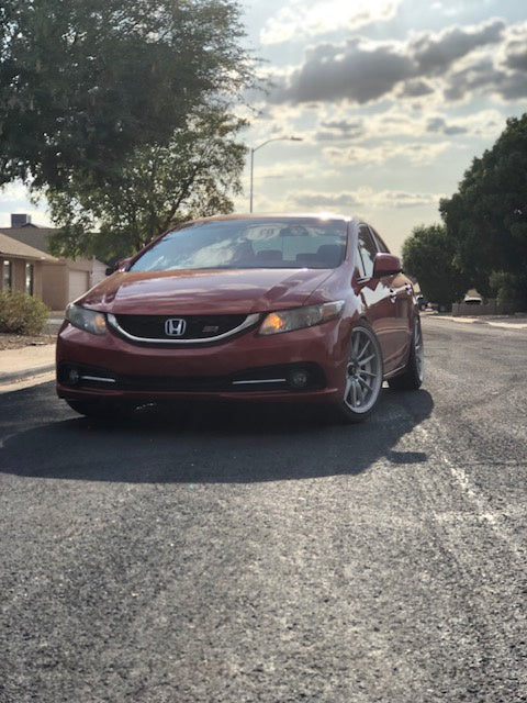 Honda Civic Si with R1 Hyper Silver Wheels 18x9.5 +35 5x114.3