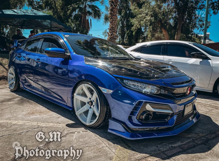 10th gen Honda Civic with Cosmis Wheels S1 White 18x9.5 +15mm 5x114.3