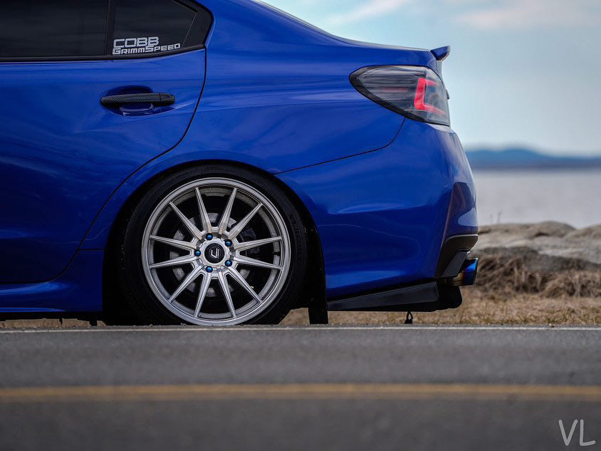 Cosmis Racing Blue Rims Cosmis Wheels R1 Hyper Silver Wheel 18x9.5 +35 5x114.3